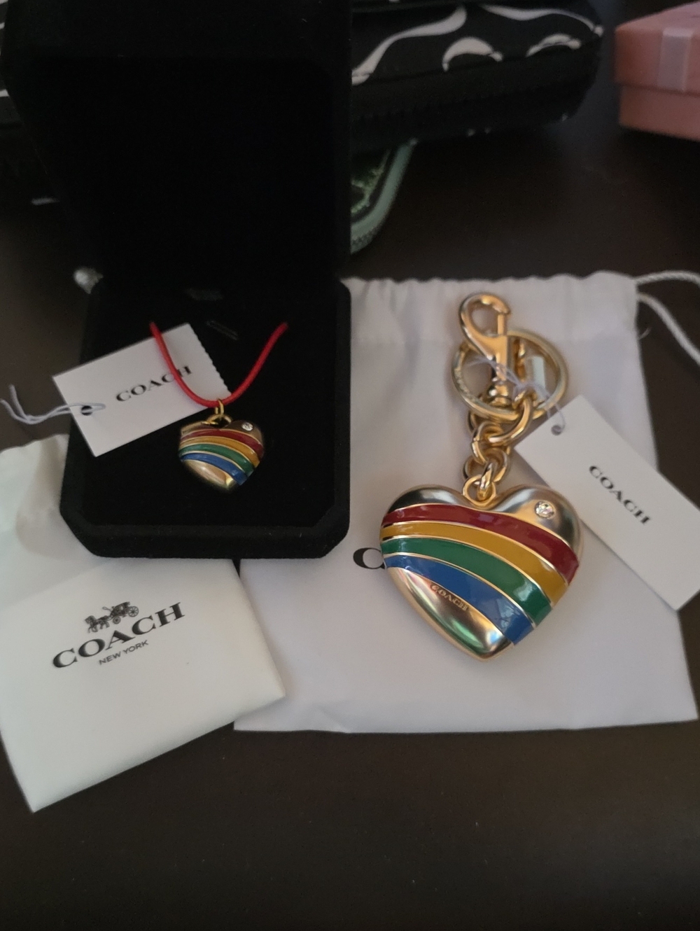 COACH 2 Fer Gold-Tone Rainbow Heart Pendant and Keychain Charm Set Nwt